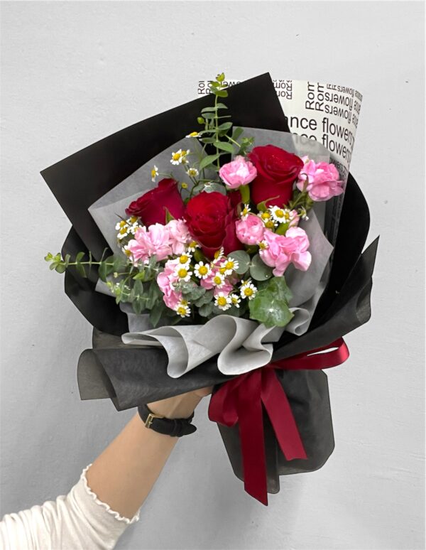 Blushing Ruby BR305
